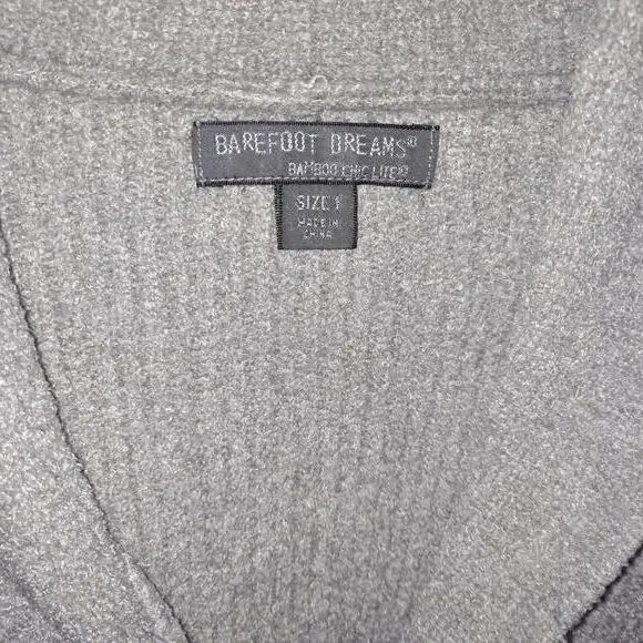 Barefoot Dreams Bamboo Chic Lite Snap Up Sweater Size 1X - Picture 2 of 8